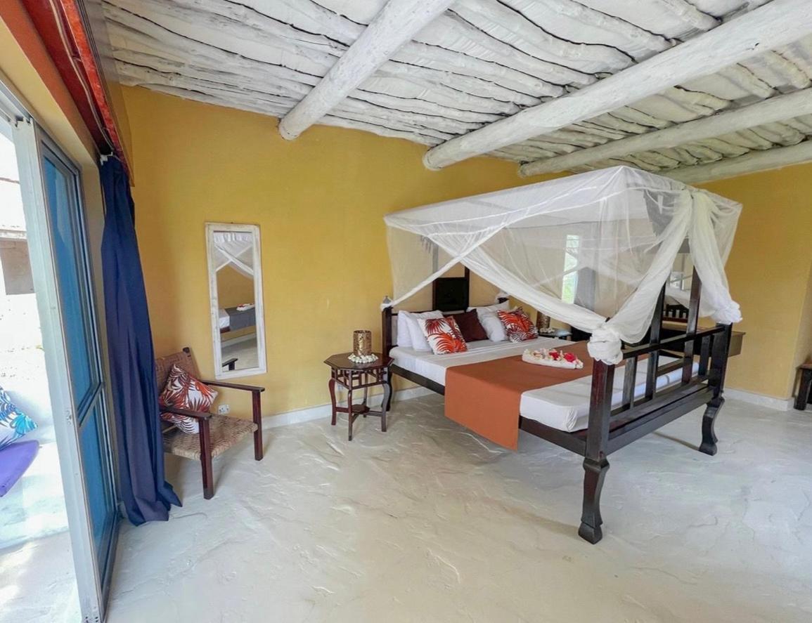 Barracuda Inn Resort Watamu Luaran gambar