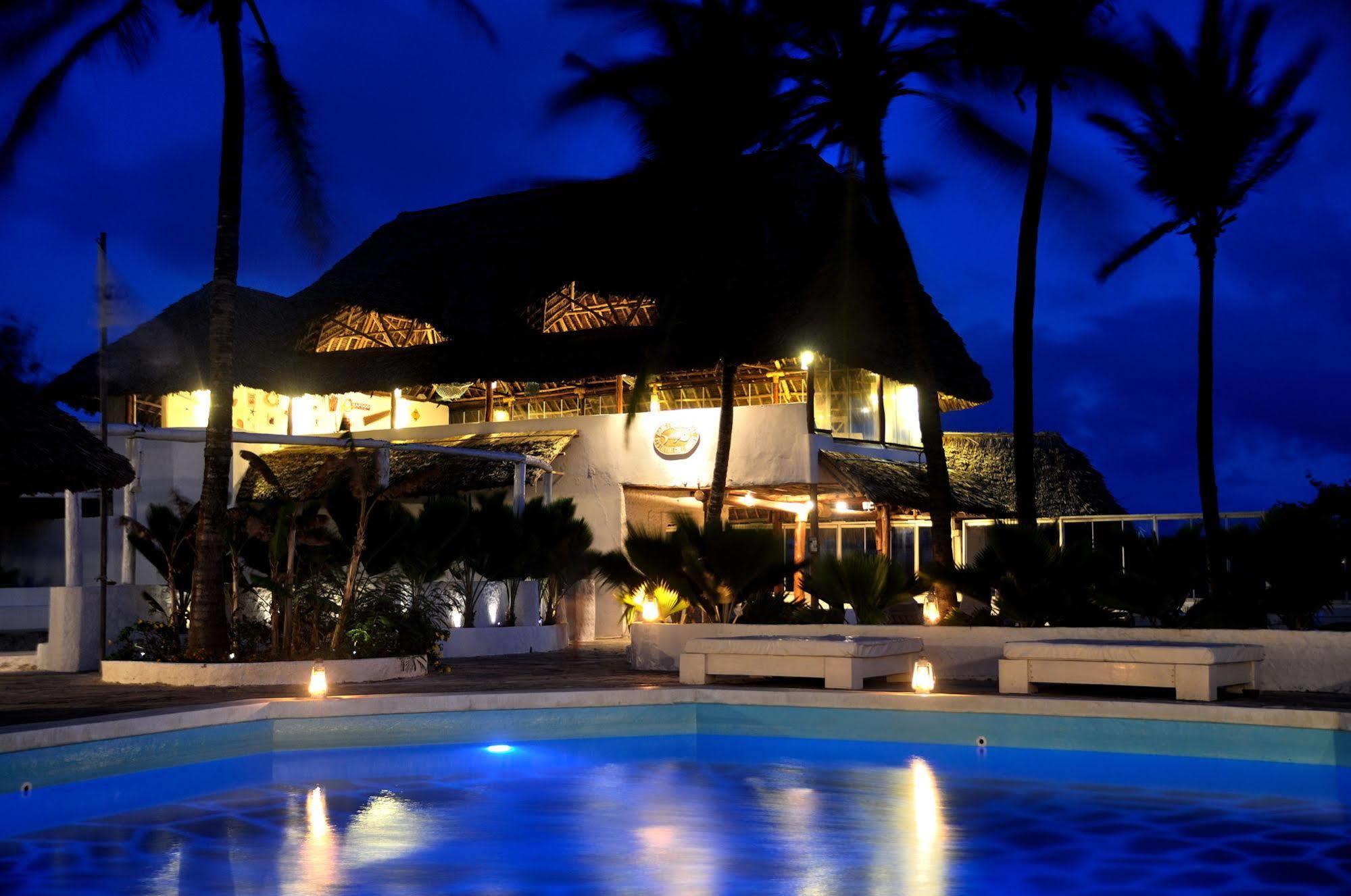 Barracuda Inn Resort Watamu Luaran gambar